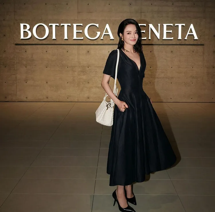 舒淇以代言人之姿出席時尚品牌BV活動。翻攝舒淇IG