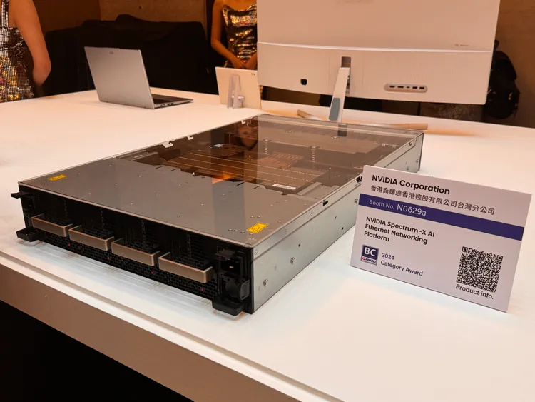 NVIDIA Spectrum-X AI乙太網路平台。呂承哲攝