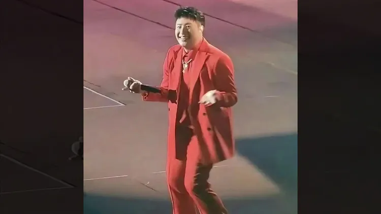 引發熱議的潘瑋柏暴肥照片。翻攝自微博