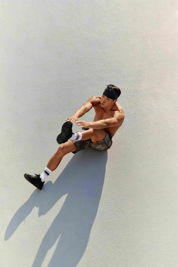 阿莫帝著用Pack Breaker Short Jum。品牌提供