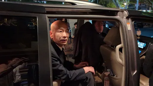 批藍白委法案闖關欠缺程序正義　台北律師公會：傷害台灣民主根本