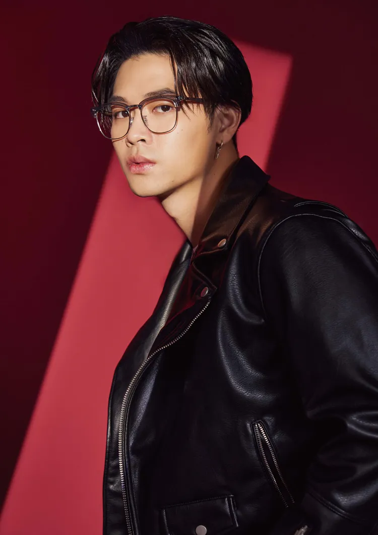 高爾宣開心接下新代言。Ray-Ban提供