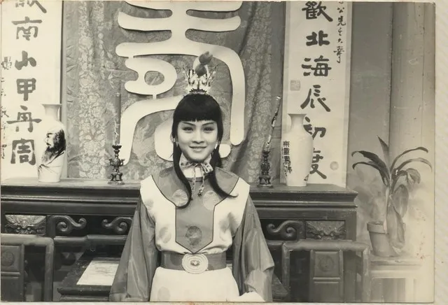 民國58年前後黃香蓮剛踏入電視歌仔戲螢光幕的清純模樣。翻攝國家文化記憶庫