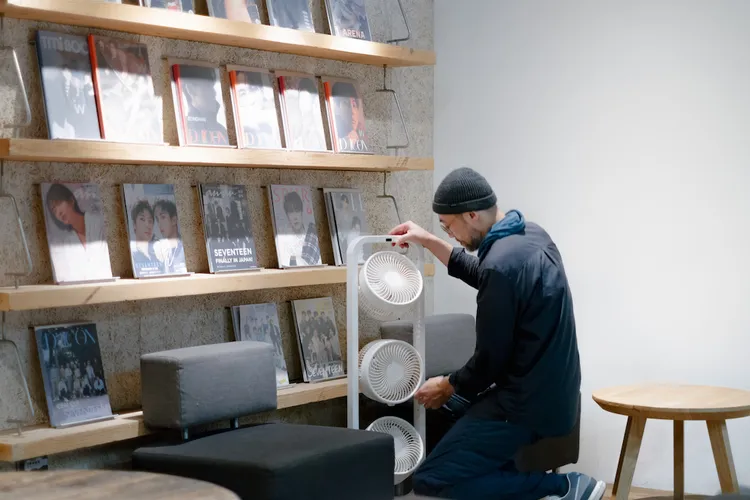 ARTISAN聯手Boven Café於6/1至6/30推出初夏店中店。業者提供