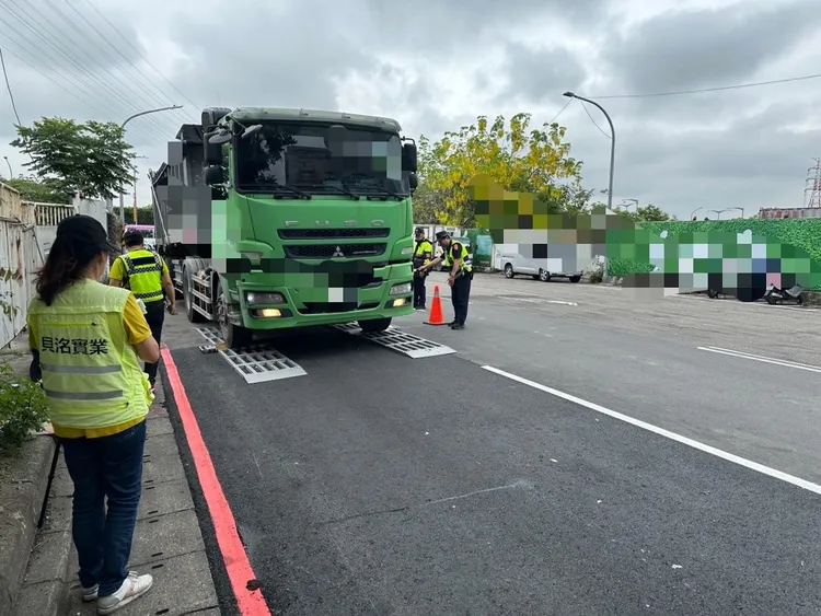 中和警針對易肇事路段及時段，增加攔停及機動攔查稽查作為。警方提供