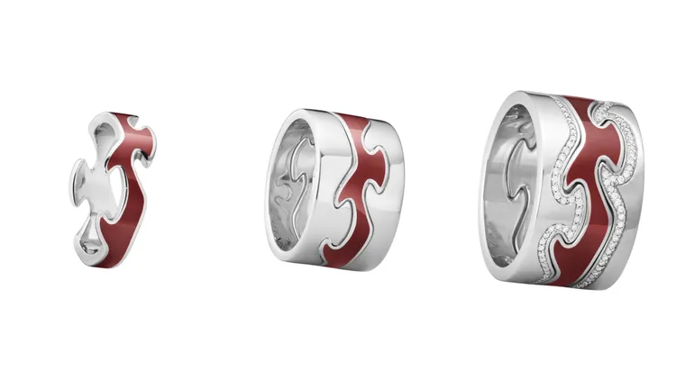 FUSION HYCERAM陶瓷系列珠寶，18K 白金、HYCERAM紅色陶瓷、鑽石，（左起）4萬1000元起、12萬3000元起、20萬5200元起。品牌提供