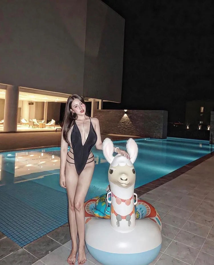 翻攝《hsia.vv》的IG