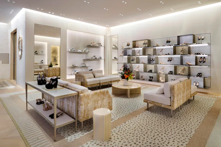 DIOR新光三越Diamond Towers二館全新概念專賣店。品牌提供