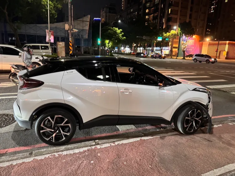 蔡男酒駕闖禍，不僅吃上公共危險罪，還得賠償機車損失。翻攝畫面