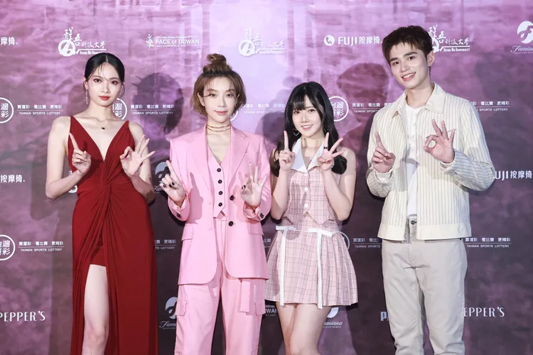 蕭珮瑩（左起）、蔡淑臻、蔡衣宸、王品澔出席伊林活動。伊林提供