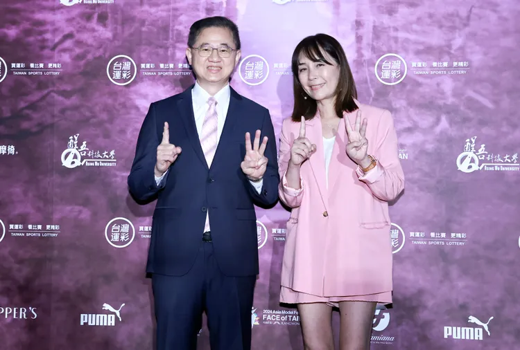台灣運彩總經理林博泰（左）與伊林娛樂副董事長陳婉若。伊林提供