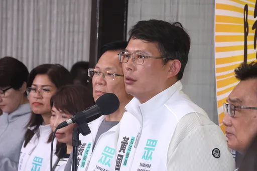 願和立院外抗議民眾溝通？　黃國昌：我這段時間很仔細跟台灣社會溝通