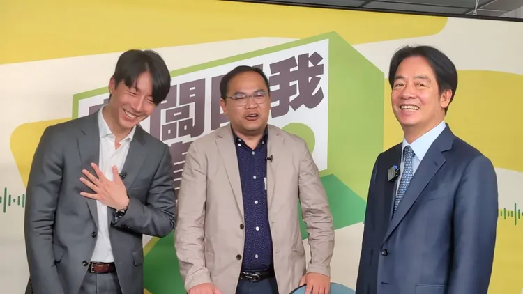 賴清德給兩人訂KPI。民進黨提供