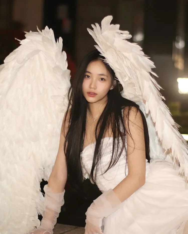 小S二女兒長相清秀甜美。翻攝許韶恩Lily的IG