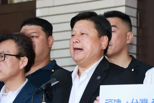 老柯稱403地震「老天有眼」 傅崐萁痛斥啃人血饅頭要賴清德踹共