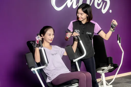 Curves可爾姿母親節五月入會520元 兩人同行再送免費運動14天