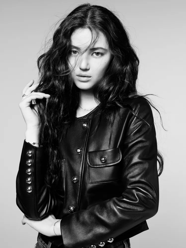 Danielle為CELINE拍攝的2024夏季女裝形象大片。品牌提供