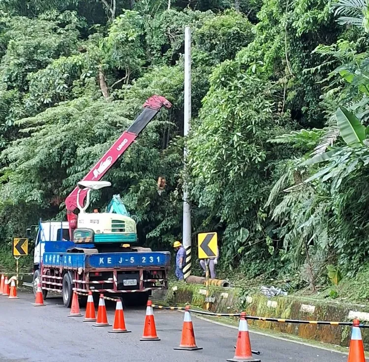 台電派員搶修。台電桃園區營業處提供