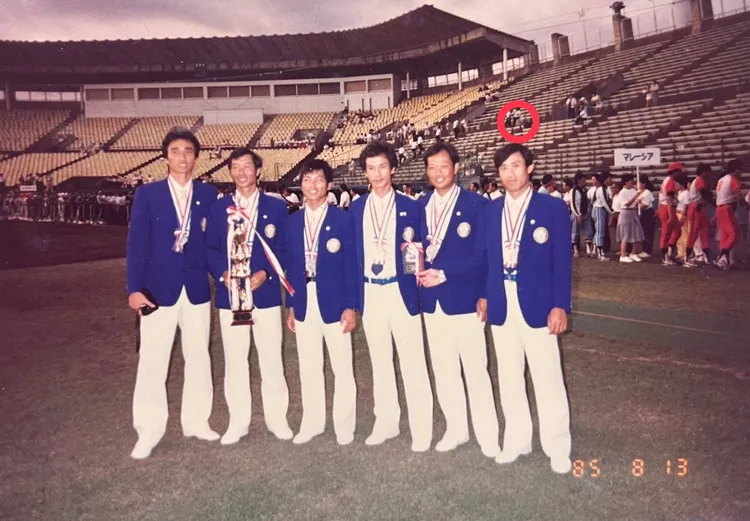 黃清泉（右左圈處）曾是中華成棒隊國手。家屬提供