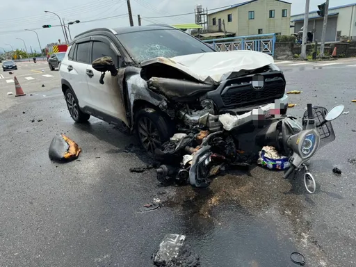 幫丈夫買尿布遇死劫!苗栗婦慘遭撞飛 機車卡車底瞬成火球