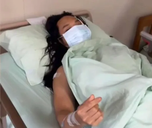 長髮男母哭了!滑中捷砍殺片「還是會害怕」:兒子,我以你為榮