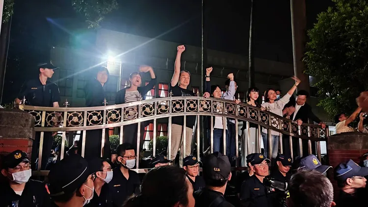 翻攝自邱議瑩臉書