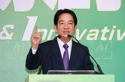 賴清德就職典禮將登場！台南鄉親包車北上追星　最資深「車長」已92歲