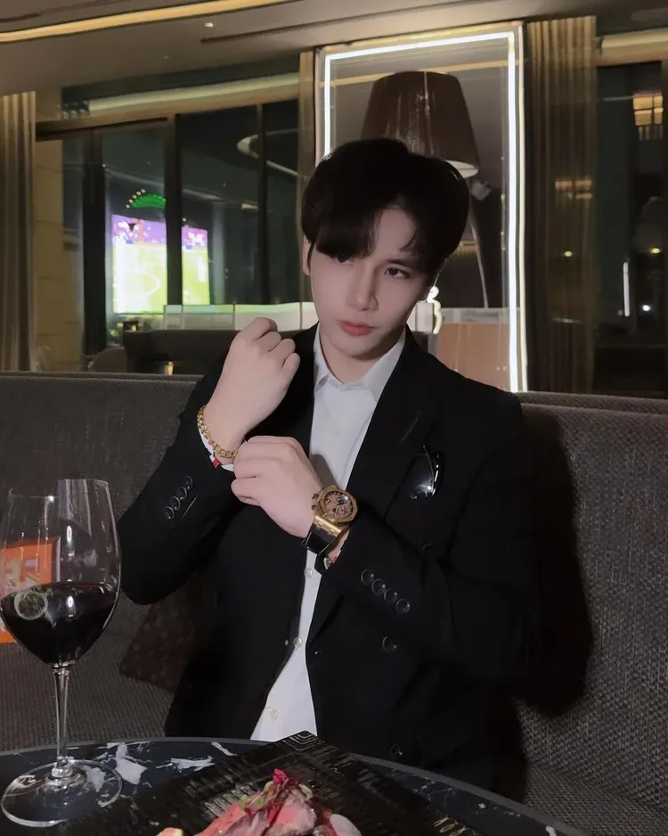 翻攝《mr.r.bro》的IG