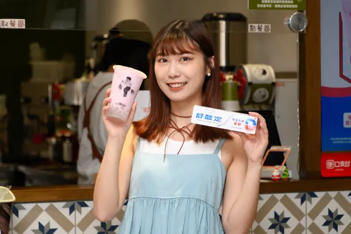舒酸定X有飲　聯名推出初夏野莓纖果優優！