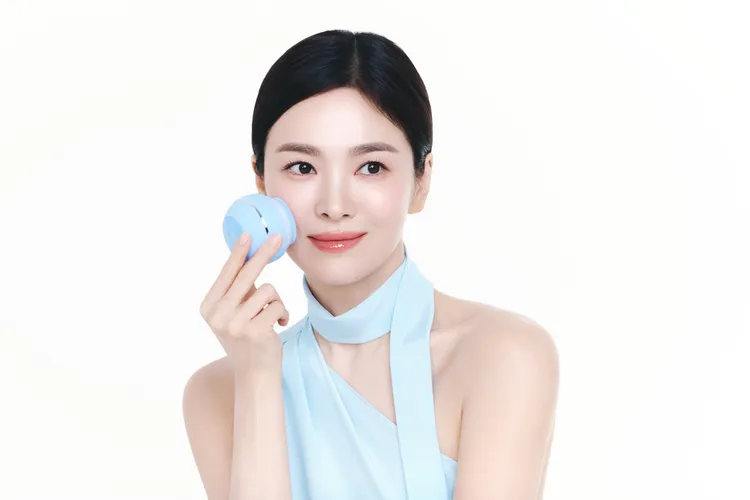 宋慧喬接下來將和男神孔劉合作新劇。品牌提供