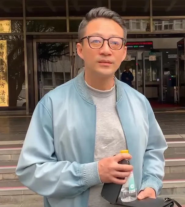 汪小菲這件皮夾克出自法國名牌Berluti。資料照片