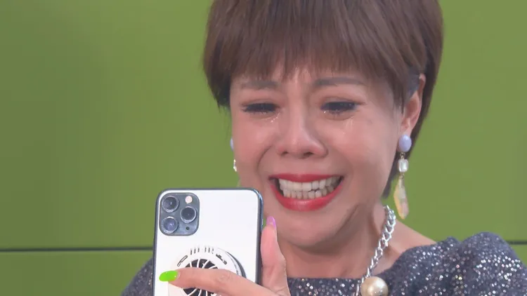 錦雯很易感。民視提供