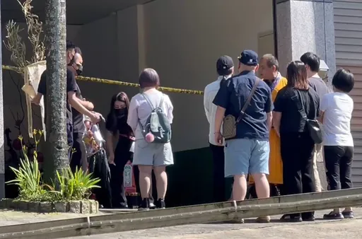 中和小姊弟遭狠母悶殺 家屬難置信!現場招魂淚喊「回家了」