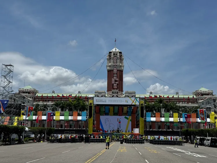 總統府前19日進行就職典禮彩排。彭欣偉攝