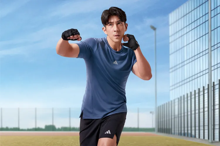 修杰楷表示只要沒有工作時就會去運動。品牌提供