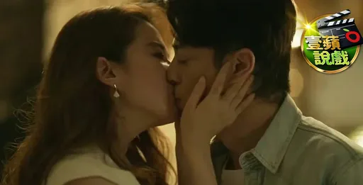 有片|劉亦菲捧頰吻上霍建華心如不要看!《玫瑰的故事》連親3男被嫌不自愛