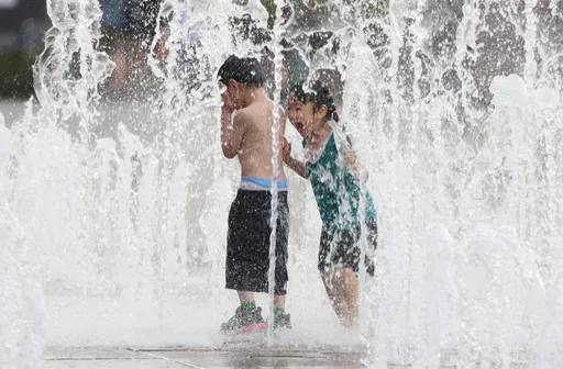 鋒面連續影響4天！氣象署：今防「短延時強降雨」　無雨較悶熱