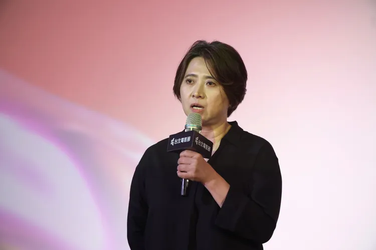 李亞梅曝內幕。莊宗達攝