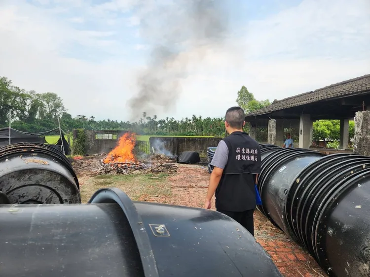 縣府加強巡查，查獲1件露天燃燒，將依法告發。縣府提供