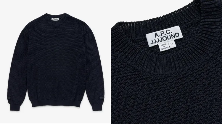 A.P.C. JJJJound深藍色針織上衣，1萬4900元。品牌提供