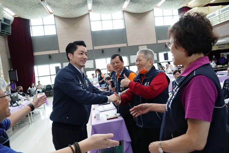 對於台智光公司放鳥北市府會議，蔣萬安出席活動表示即刻中止合約、馬上解約。北市府提供