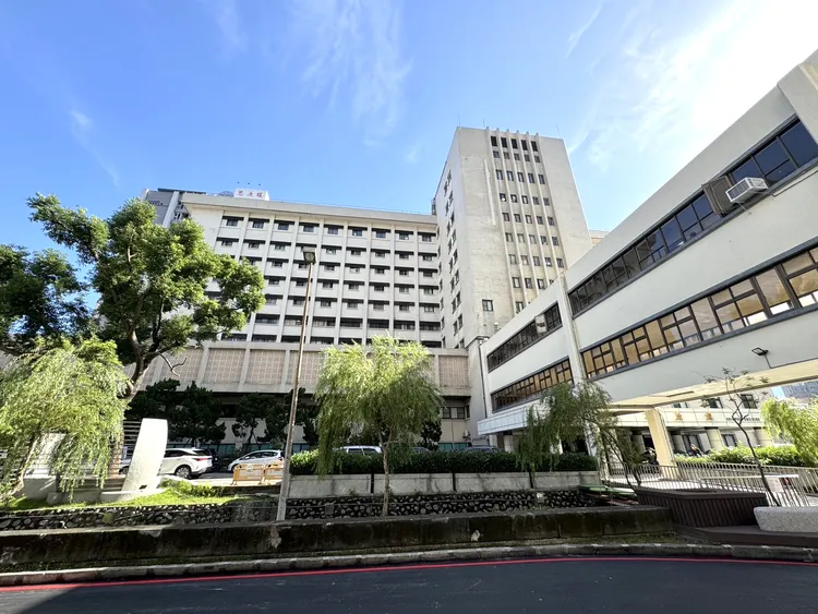 前總統馬英九低調到台北榮總思源樓健檢。特勤中心攝