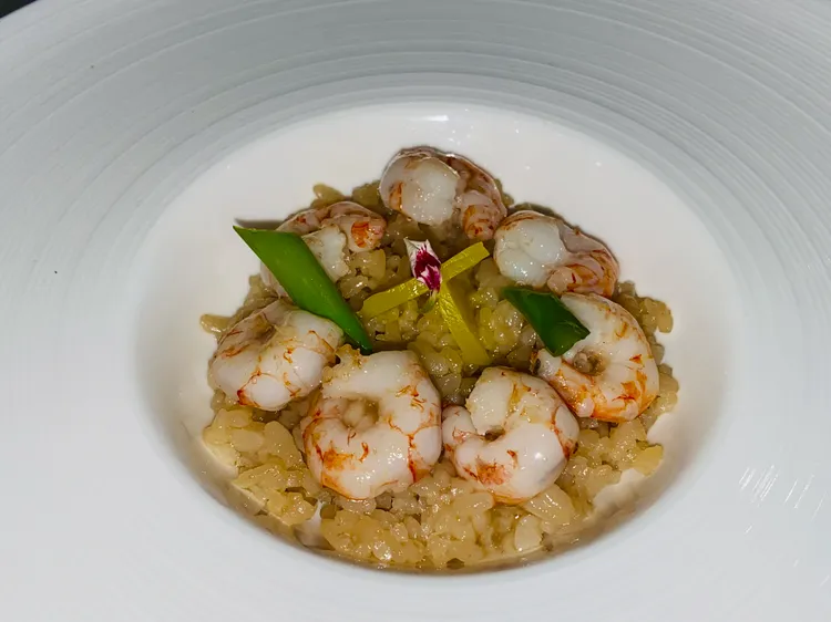 第七道：蝦仁飯。王志弘攝