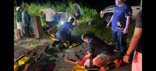 慶生悲劇!台東21歲男載女友人出遊 疑超速撞變電箱墜溝雙亡