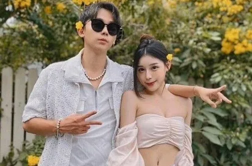 酷炫驚見女友出現在色情網站外賣名單上!糾正罩杯錯誤「沒有D」