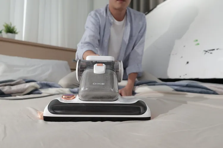 DIKE氣旋超聲波智能除蟎機，殺菌除蟎「像太陽曬過一樣！」。DIKE提供。