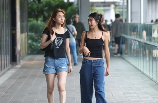 明起回暖各地高溫30℃ 週末北東水氣增「宜蘭雨最猛」