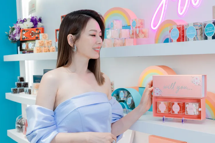 Melody今出席sugarfina開幕活動。品牌提供