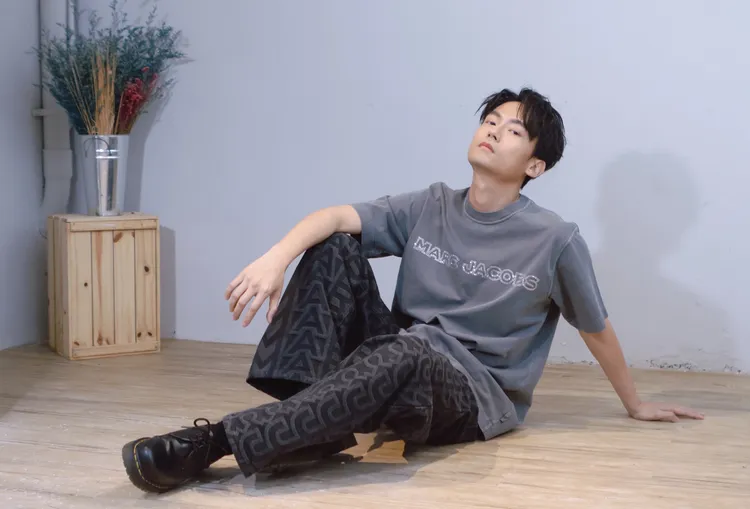 還是左臉。彭欣偉攝