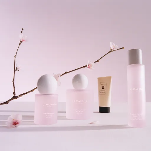 Jo Malone London櫻花香氛系列限量登場　以美好花香捕捉怦然心動的浪漫氛圍